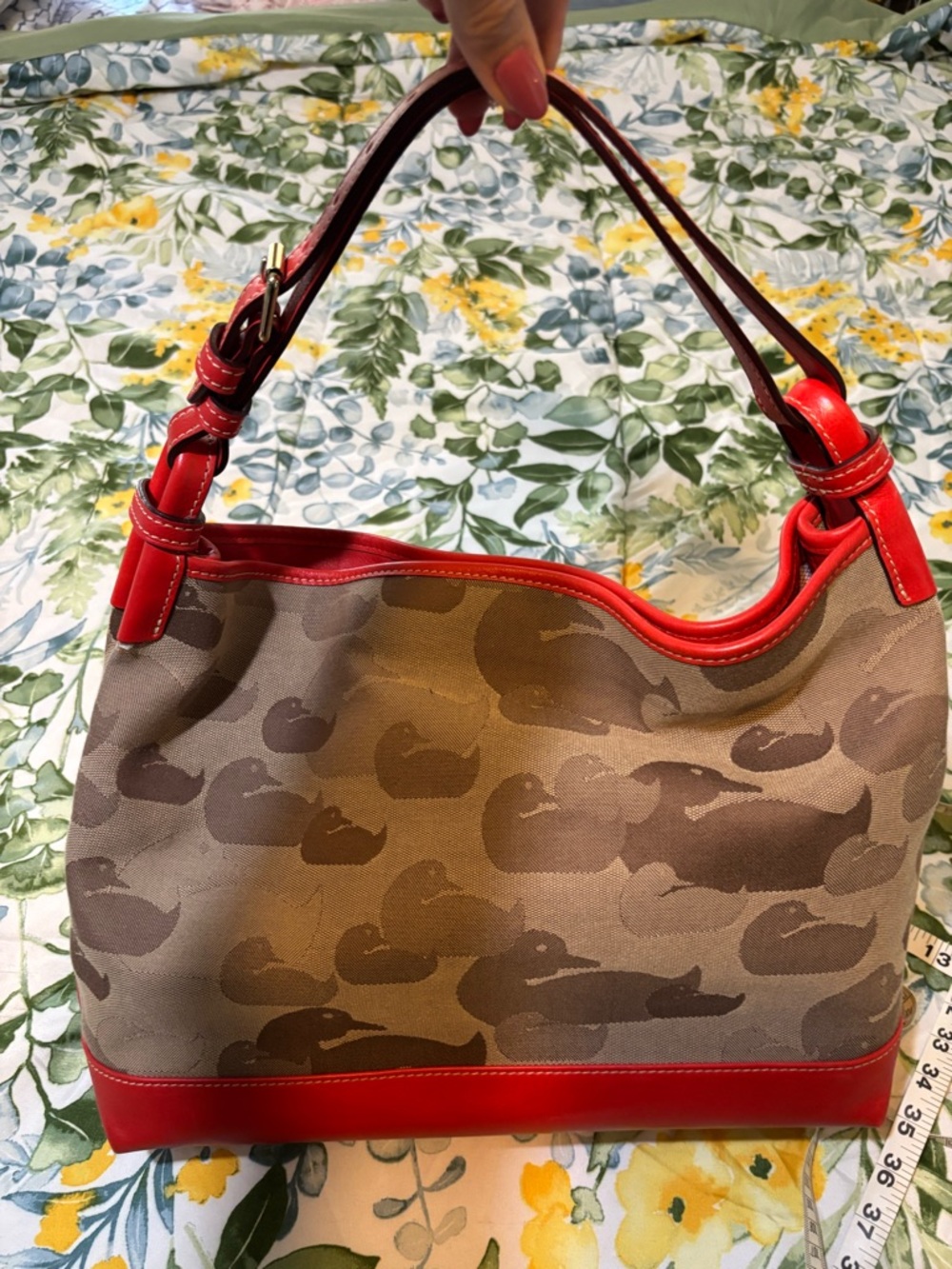 Dooney & Bourke Duck Logo Shoulder Bag Red Trim Vintage Novelty - Picture 7 of 9